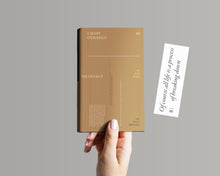 Load image into Gallery viewer, The Crack-Up: แด่ความร้าวราน
ร้านหนังสือและสิ่งของ เป็นร้านหนังสือภาษาอังกฤษหายาก และร้านกาแฟ หรือ บุ๊คคาเฟ่ ตั้งอยู่สุขุมวิท กรุงเทพ