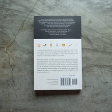 โหลดรูปภาพลงในเครื่องมือใช้ดูของ Gallery The Order of Things
ร้านหนังสือและสิ่งของ เป็นร้านหนังสือภาษาอังกฤษหายาก และร้านกาแฟ หรือ บุ๊คคาเฟ่ ตั้งอยู่สุขุมวิท กรุงเทพ