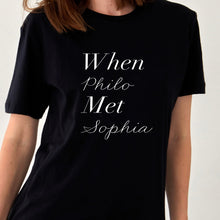 Load image into Gallery viewer, When Philo Met Sophia T-Shirt (Pre-Order)
 ร้านหนังสือและสิ่งของ เป็นร้านหนังสือภาษาอังกฤษหายาก และร้านกาแฟ หรือ บุ๊คคาเฟ่ ตั้งอยู่สุขุมวิท กรุงเทพ