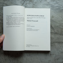 Load image into Gallery viewer, Power/Knowledge | Michel Foucault
 ร้านหนังสือและสิ่งของ เป็นร้านหนังสือภาษาอังกฤษหายาก และร้านกาแฟ หรือ บุ๊คคาเฟ่ ตั้งอยู่สุขุมวิท กรุงเทพ
