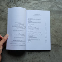 โหลดรูปภาพลงในเครื่องมือใช้ดูของ Gallery The Total Art of Stalinism | Boris Groys
 ร้านหนังสือและสิ่งของ เป็นร้านหนังสือภาษาอังกฤษหายาก และร้านกาแฟ หรือ บุ๊คคาเฟ่ ตั้งอยู่สุขุมวิท กรุงเทพ