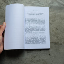 โหลดรูปภาพลงในเครื่องมือใช้ดูของ Gallery The Total Art of Stalinism | Boris Groys
 ร้านหนังสือและสิ่งของ เป็นร้านหนังสือภาษาอังกฤษหายาก และร้านกาแฟ หรือ บุ๊คคาเฟ่ ตั้งอยู่สุขุมวิท กรุงเทพ