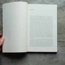 Load image into Gallery viewer, Art Power | Boris Groys
 ร้านหนังสือและสิ่งของ เป็นร้านหนังสือภาษาอังกฤษหายาก และร้านกาแฟ หรือ บุ๊คคาเฟ่ ตั้งอยู่สุขุมวิท กรุงเทพ