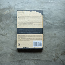 Load image into Gallery viewer, The Interpretation of Dreams: The Complete and Definitive Text | Sigmund Freud
 ร้านหนังสือและสิ่งของ เป็นร้านหนังสือภาษาอังกฤษหายาก และร้านกาแฟ หรือ บุ๊คคาเฟ่ ตั้งอยู่สุขุมวิท กรุงเทพ