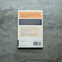 Load image into Gallery viewer, Jorge Luis Borges: The Last Interview: and Other Conversations | Jorge Luis Borges
ร้านหนังสือและสิ่งของ เป็นร้านหนังสือภาษาอังกฤษหายาก และร้านกาแฟ หรือ บุ๊คคาเฟ่ ตั้งอยู่สุขุมวิท กรุงเทพ