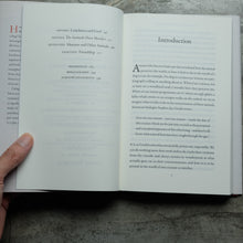 Load image into Gallery viewer, Understanding Animals | Lars Svendson
ร้านหนังสือและสิ่งของ เป็นร้านหนังสือภาษาอังกฤษหายาก และร้านกาแฟ หรือ บุ๊คคาเฟ่ ตั้งอยู่สุขุมวิท กรุงเทพ