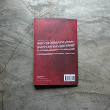 Load image into Gallery viewer, Phenomenology and Pathography of Memory | Pio Collonnelo
ร้านหนังสือและสิ่งของ เป็นร้านหนังสือภาษาอังกฤษหายาก และร้านกาแฟ หรือ บุ๊คคาเฟ่ ตั้งอยู่สุขุมวิท กรุงเทพ