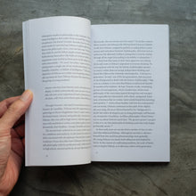 Load image into Gallery viewer, Gilles Deleuze: Critical Lives | Frida Beckmann
 ร้านหนังสือและสิ่งของ เป็นร้านหนังสือภาษาอังกฤษหายาก และร้านกาแฟ หรือ บุ๊คคาเฟ่ ตั้งอยู่สุขุมวิท กรุงเทพ