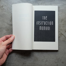 Load image into Gallery viewer, Cronopios and Famas | Julio Cortázar
 ร้านหนังสือและสิ่งของ เป็นร้านหนังสือภาษาอังกฤษหายาก และร้านกาแฟ หรือ บุ๊คคาเฟ่ ตั้งอยู่สุขุมวิท กรุงเทพ