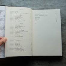 Load image into Gallery viewer, Sontag : Her Life and Work | Benjamin Moser
ร้านหนังสือและสิ่งของ เป็นร้านหนังสือภาษาอังกฤษหายาก และร้านกาแฟ หรือ บุ๊คคาเฟ่ ตั้งอยู่สุขุมวิท กรุงเทพ