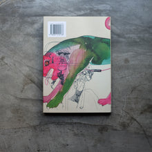 Load image into Gallery viewer, The Totalitarian Experience | Tzvetan Todorov
ร้านหนังสือและสิ่งของ เป็นร้านหนังสือภาษาอังกฤษหายาก และร้านกาแฟ หรือ บุ๊คคาเฟ่ ตั้งอยู่สุขุมวิท กรุงเทพ