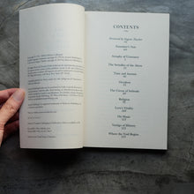 โหลดรูปภาพลงในเครื่องมือใช้ดูของ Gallery All Gall Is Divided | E.M. Cioran
ร้านหนังสือและสิ่งของ เป็นร้านหนังสือภาษาอังกฤษหายาก และร้านกาแฟ หรือ บุ๊คคาเฟ่ ตั้งอยู่สุขุมวิท กรุงเทพ