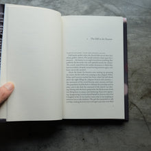 Load image into Gallery viewer, The Besieged City | Clarice Lispector
 ร้านหนังสือและสิ่งของ เป็นร้านหนังสือภาษาอังกฤษหายาก และร้านกาแฟ หรือ บุ๊คคาเฟ่ ตั้งอยู่สุขุมวิท กรุงเทพ