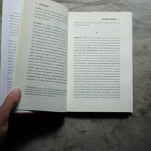 Load image into Gallery viewer, Far Country
ร้านหนังสือและสิ่งของ เป็นร้านหนังสือภาษาอังกฤษหายาก และร้านกาแฟ หรือ บุ๊คคาเฟ่ ตั้งอยู่สุขุมวิท กรุงเทพ