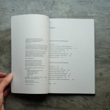 โหลดรูปภาพลงในเครื่องมือใช้ดูของ Gallery The Castle of Crossed Destinies | Italo Calvino
 ร้านหนังสือและสิ่งของ เป็นร้านหนังสือภาษาอังกฤษหายาก และร้านกาแฟ หรือ บุ๊คคาเฟ่ ตั้งอยู่สุขุมวิท กรุงเทพ