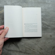 โหลดรูปภาพลงในเครื่องมือใช้ดูของ Gallery Star | Yukio Mishima
ร้านหนังสือและสิ่งของ เป็นร้านหนังสือภาษาอังกฤษหายาก และร้านกาแฟ หรือ บุ๊คคาเฟ่ ตั้งอยู่สุขุมวิท กรุงเทพ