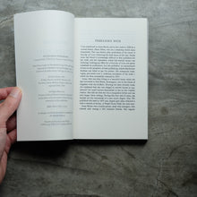 Load image into Gallery viewer, Asylum Piece | Anna Kavan
 ร้านหนังสือและสิ่งของ เป็นร้านหนังสือภาษาอังกฤษหายาก และร้านกาแฟ หรือ บุ๊คคาเฟ่ ตั้งอยู่สุขุมวิท กรุงเทพ