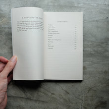 Load image into Gallery viewer, Cathedral | Raymond Carver
 ร้านหนังสือและสิ่งของ เป็นร้านหนังสือภาษาอังกฤษหายาก และร้านกาแฟ หรือ บุ๊คคาเฟ่ ตั้งอยู่สุขุมวิท กรุงเทพ