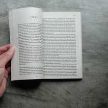 Load image into Gallery viewer, Fires | Raymond Carver
 ร้านหนังสือและสิ่งของ เป็นร้านหนังสือภาษาอังกฤษหายาก และร้านกาแฟ หรือ บุ๊คคาเฟ่ ตั้งอยู่สุขุมวิท กรุงเทพ