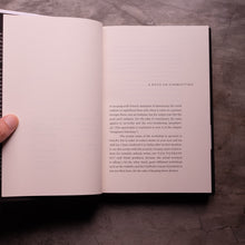 โหลดรูปภาพลงในเครื่องมือใช้ดูของ Gallery Many Subtle Channels : In Praise of Potential Literature
 ร้านหนังสือและสิ่งของ เป็นร้านหนังสือภาษาอังกฤษหายาก และร้านกาแฟ หรือ บุ๊คคาเฟ่ ตั้งอยู่สุขุมวิท กรุงเทพ