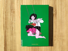 โหลดรูปภาพลงในเครื่องมือใช้ดูของ Gallery Fièvres nocturnes
 ร้านหนังสือและสิ่งของ เป็นร้านหนังสือภาษาอังกฤษหายาก และร้านกาแฟ หรือ บุ๊คคาเฟ่ ตั้งอยู่สุขุมวิท กรุงเทพ
