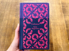 โหลดรูปภาพลงในเครื่องมือใช้ดูของ Gallery Confessions
ร้านหนังสือและสิ่งของ เป็นร้านหนังสือภาษาอังกฤษหายาก และร้านกาแฟ หรือ บุ๊คคาเฟ่ ตั้งอยู่สุขุมวิท กรุงเทพ