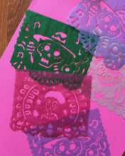 Load image into Gallery viewer, Handpicked 2: 5 Fascinating Places and Events in Mexico City
 ร้านหนังสือและสิ่งของ เป็นร้านหนังสือภาษาอังกฤษหายาก และร้านกาแฟ หรือ บุ๊คคาเฟ่ ตั้งอยู่สุขุมวิท กรุงเทพ