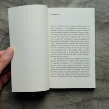 Load image into Gallery viewer, Topology of Violence | Byung-Chal Han
 ร้านหนังสือและสิ่งของ เป็นร้านหนังสือภาษาอังกฤษหายาก และร้านกาแฟ หรือ บุ๊คคาเฟ่ ตั้งอยู่สุขุมวิท กรุงเทพ