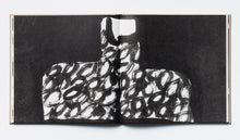 Load image into Gallery viewer, KUROMONO 林青那
 ร้านหนังสือและสิ่งของ เป็นร้านหนังสือภาษาอังกฤษหายาก และร้านกาแฟ หรือ บุ๊คคาเฟ่ ตั้งอยู่สุขุมวิท กรุงเทพ