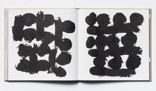 Load image into Gallery viewer, KUROMONO 林青那
 ร้านหนังสือและสิ่งของ เป็นร้านหนังสือภาษาอังกฤษหายาก และร้านกาแฟ หรือ บุ๊คคาเฟ่ ตั้งอยู่สุขุมวิท กรุงเทพ