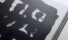 Load image into Gallery viewer, KUROMONO 林青那
 ร้านหนังสือและสิ่งของ เป็นร้านหนังสือภาษาอังกฤษหายาก และร้านกาแฟ หรือ บุ๊คคาเฟ่ ตั้งอยู่สุขุมวิท กรุงเทพ