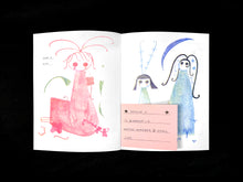 โหลดรูปภาพลงในเครื่องมือใช้ดูของ Gallery Book of Magic Creatures Zine
 ร้านหนังสือและสิ่งของ เป็นร้านหนังสือภาษาอังกฤษหายาก และร้านกาแฟ หรือ บุ๊คคาเฟ่ ตั้งอยู่สุขุมวิท กรุงเทพ