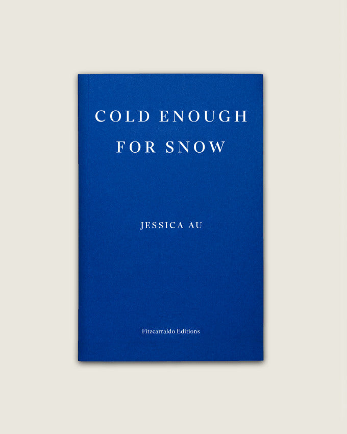 Cold Enough for Snow ร้านหนังสือและสิ่งของ เป็นร้านหนังสือภาษาอังกฤษหายาก และร้านกาแฟ หรือ บุ๊คคาเฟ่ ตั้งอยู่สุขุมวิท กรุงเทพ