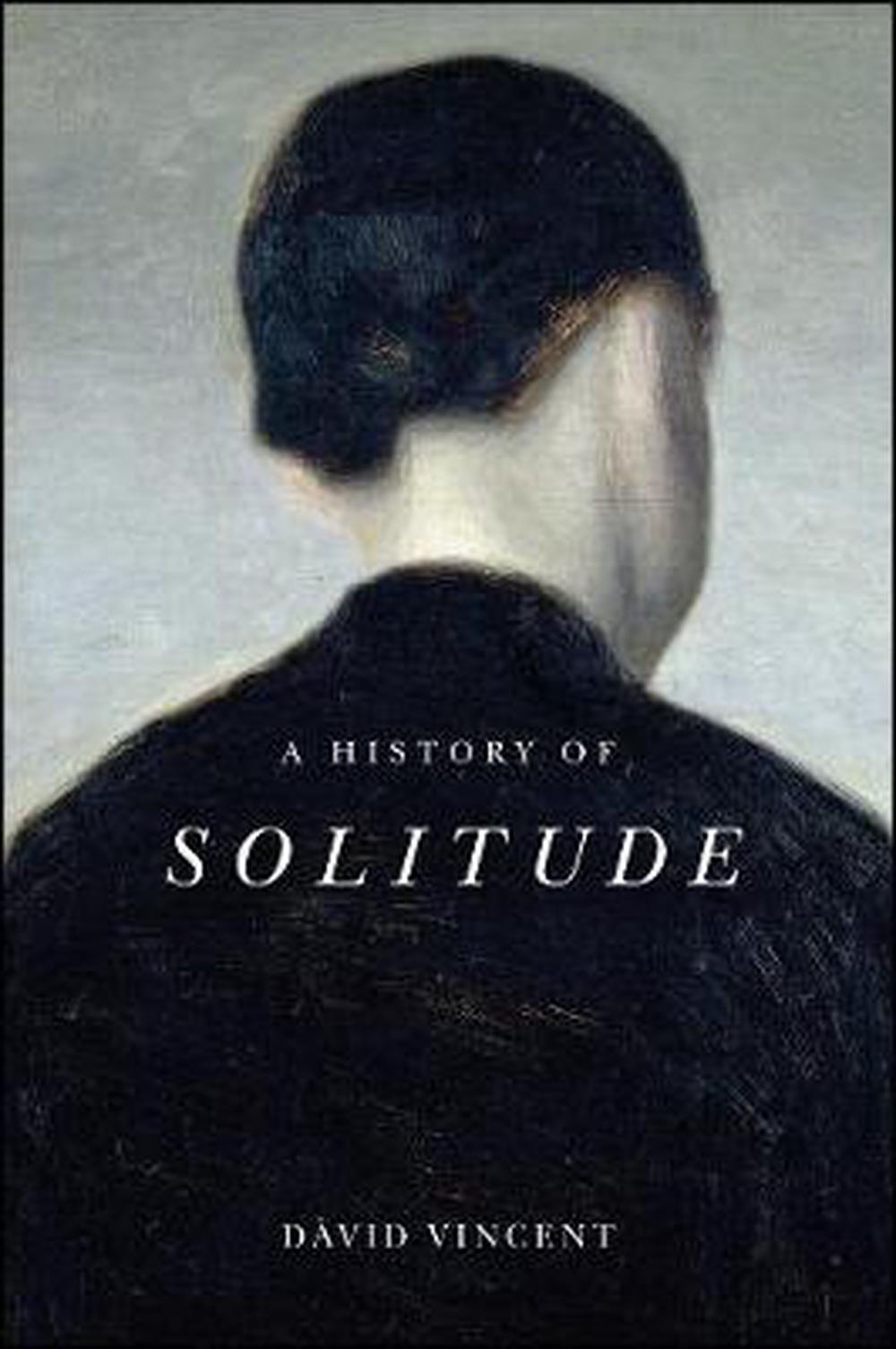 A History of Solitude ร้านหนังสือและสิ่งของ เป็นร้านหนังสือภาษาอังกฤษหายาก และร้านกาแฟ หรือ บุ๊คคาเฟ่ ตั้งอยู่สุขุมวิท กรุงเทพ