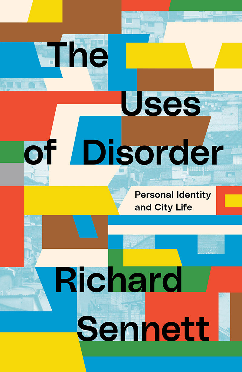The Uses of Disorder : Personal Identity and City Life ร้านหนังสือและสิ่งของ เป็นร้านหนังสือภาษาอังกฤษหายาก และร้านกาแฟ หรือ บุ๊คคาเฟ่ ตั้งอยู่สุขุมวิท กรุงเทพ