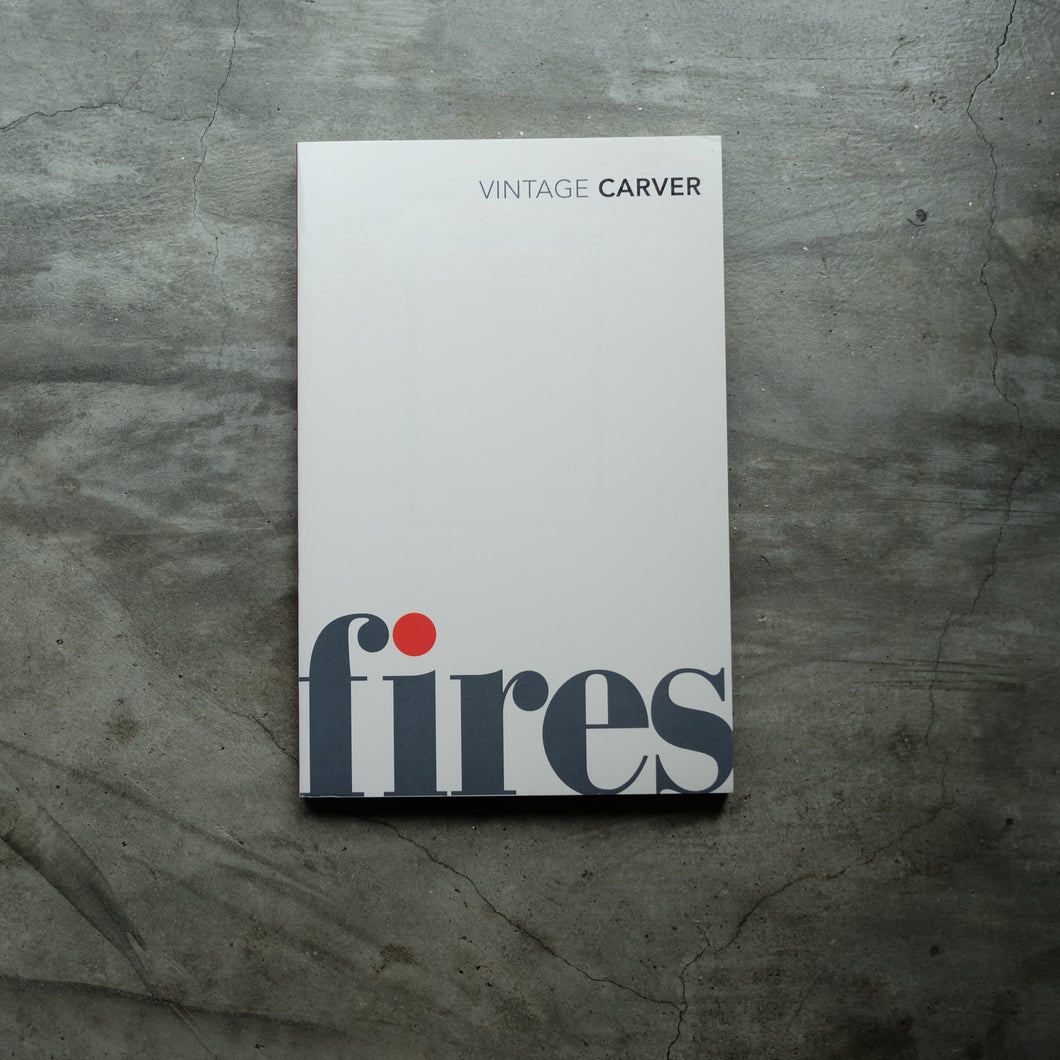 Fires | Raymond Carver ร้านหนังสือและสิ่งของ เป็นร้านหนังสือภาษาอังกฤษหายาก และร้านกาแฟ หรือ บุ๊คคาเฟ่ ตั้งอยู่สุขุมวิท กรุงเทพ
