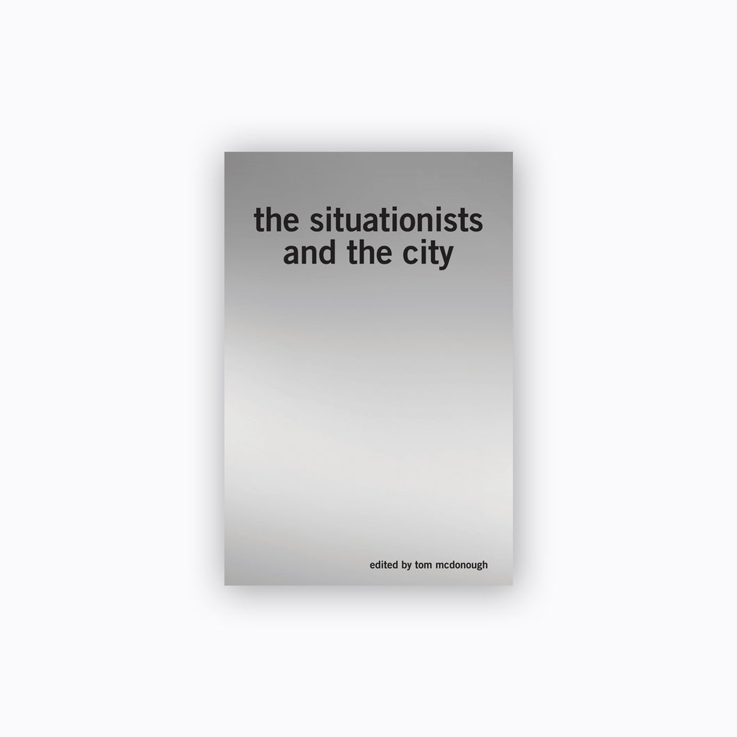 The Situationists and the City ร้านหนังสือและสิ่งของ เป็นร้านหนังสือภาษาอังกฤษหายาก และร้านกาแฟ หรือ บุ๊คคาเฟ่ ตั้งอยู่สุขุมวิท กรุงเทพ